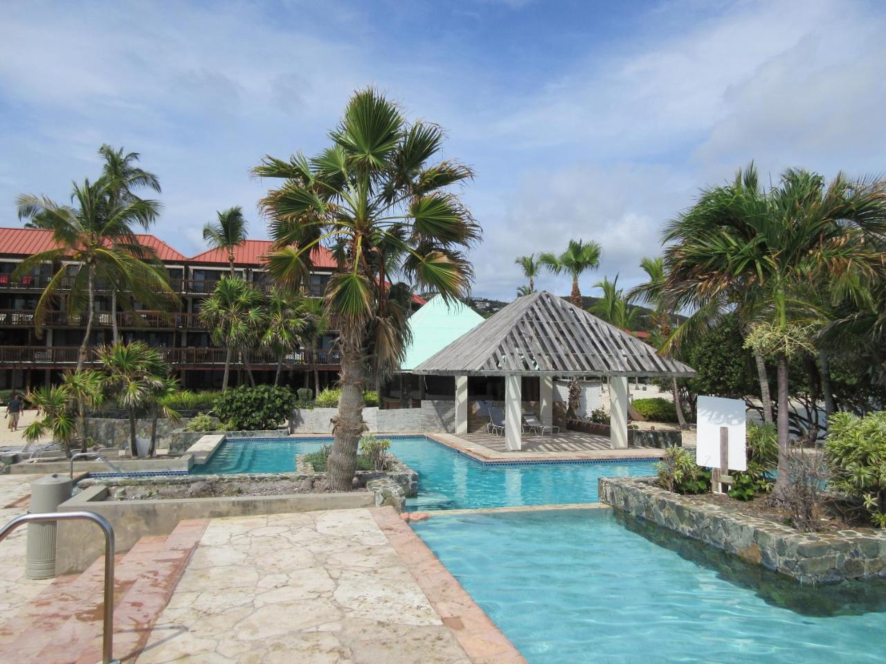 Luxury Beachfront - One Step To Sapphire Beach East End  Exterior photo